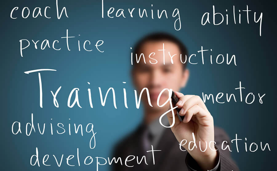 кому и зачем нужны тренинги бизнес тренинг эффективность тренинга отличие от обучения